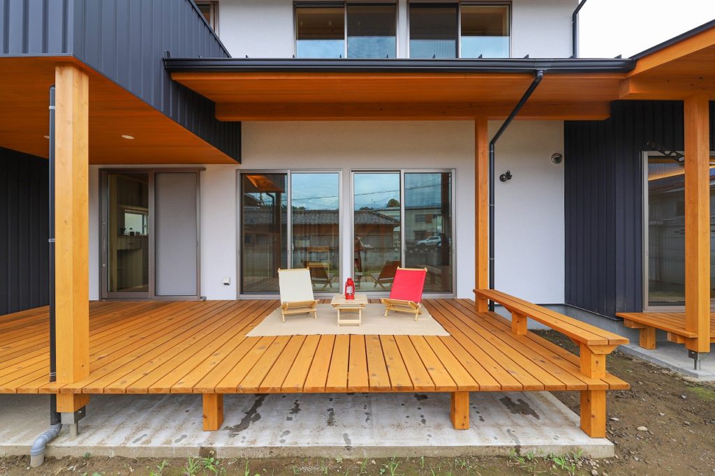 埼玉県東松山市で薪ストーブや自然素材を使った木の家のおしゃれな新築注文住宅を建てるなら小林建設 