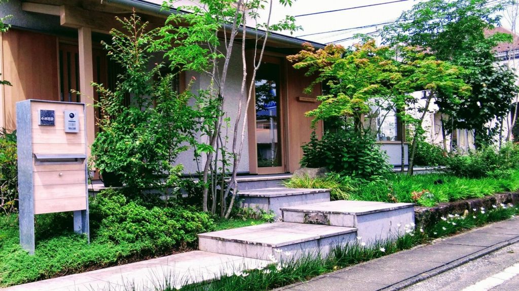 群馬県富岡市で薪ストーブや自然素材を使った木の家のおしゃれな新築注文住宅を建てるなら小林建設												