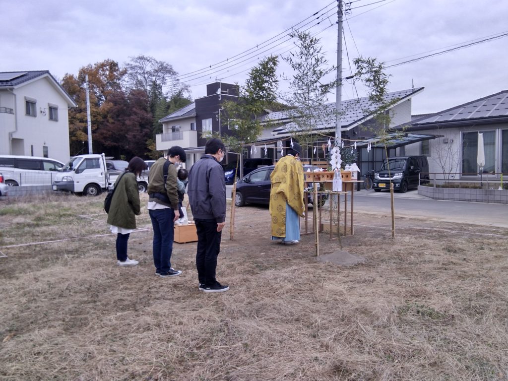 群馬県藤岡市で薪ストーブや自然素材を使った木の家のおしゃれな新築注文住宅を建てるなら小林建設