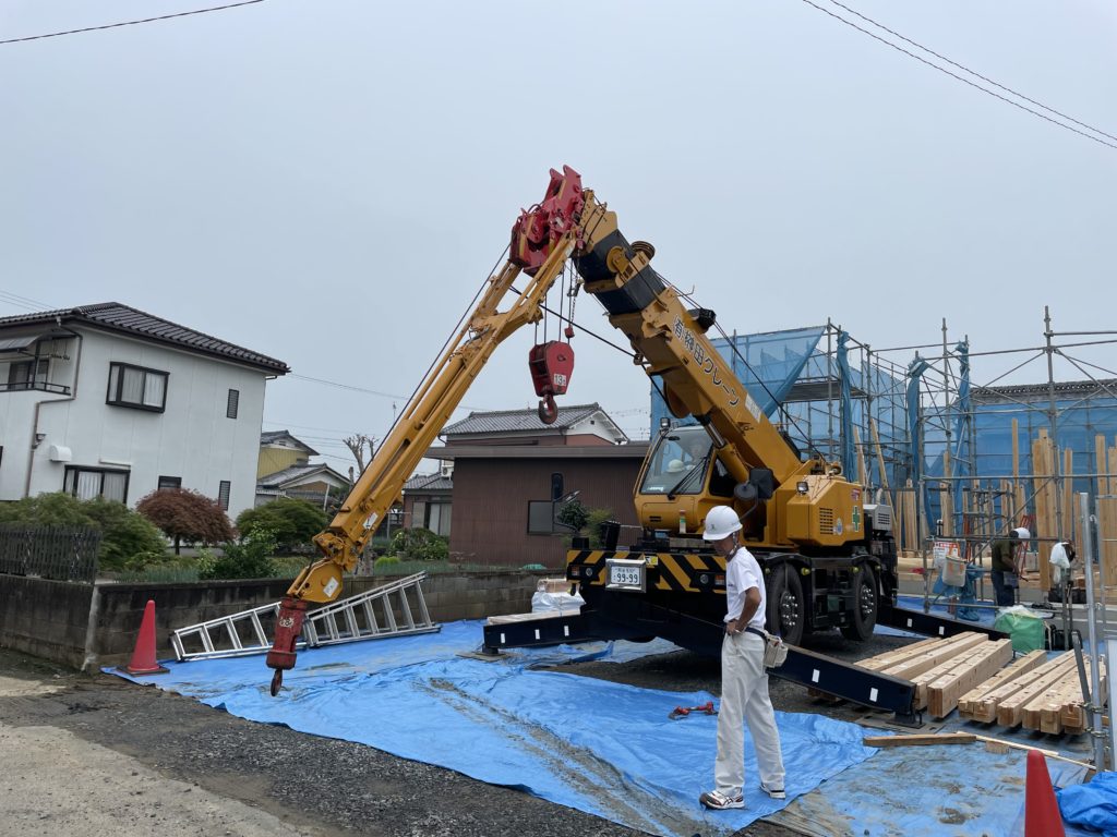 埼玉県大里郡寄居町で薪ｽﾄｰﾌﾞや自然ぞ材を使った木の家のデザインされた注文住宅を建てるなら小林建設