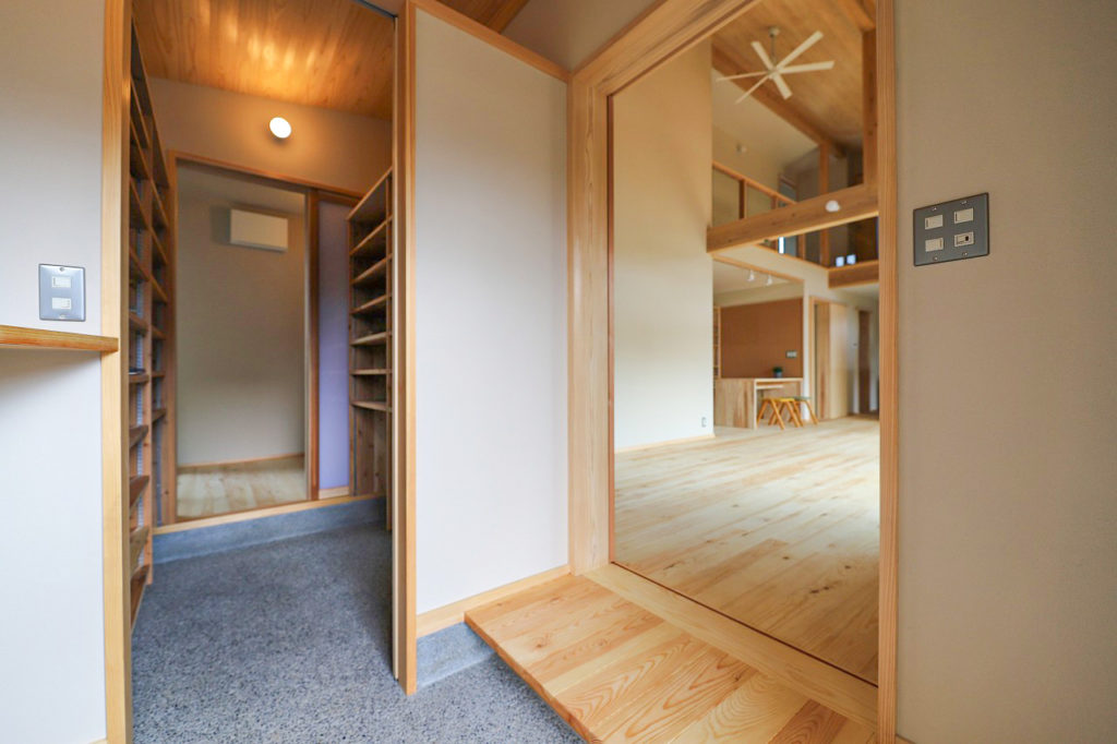 埼玉県鴻巣市で土間のある新築住宅は小林建設