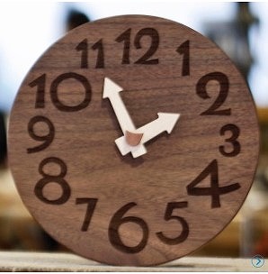テーブル工房ｋｉｋｉの時計