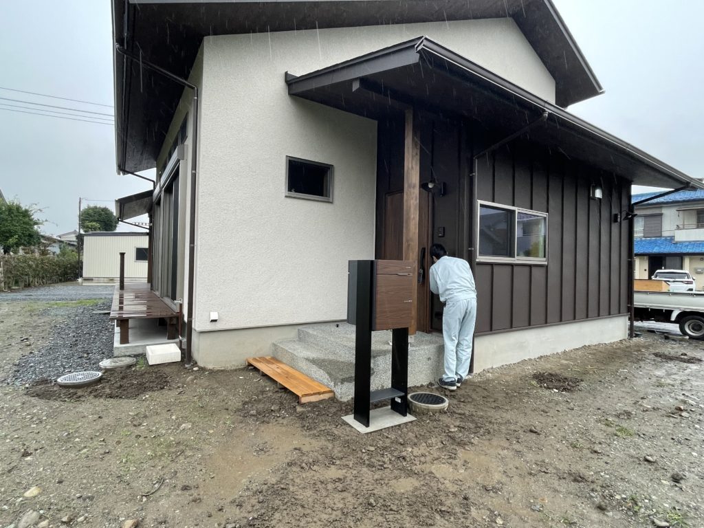 埼玉県大里郡寄居町で薪ｽﾄｰﾌﾞや自然素材を使った木の家のデザインされた注文住宅を建てるなら小林建設