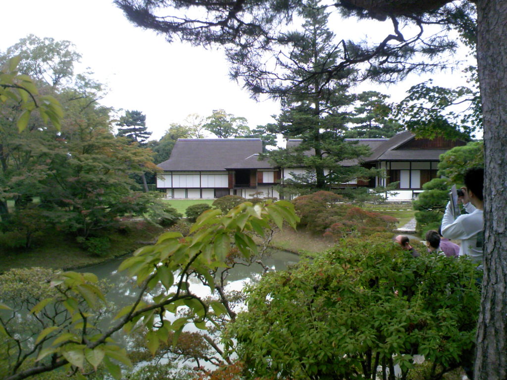 群馬県桐生市で薪ストーブや自然素材を使った木の家のおしゃれな新築注文住宅を建てるなら小林建設