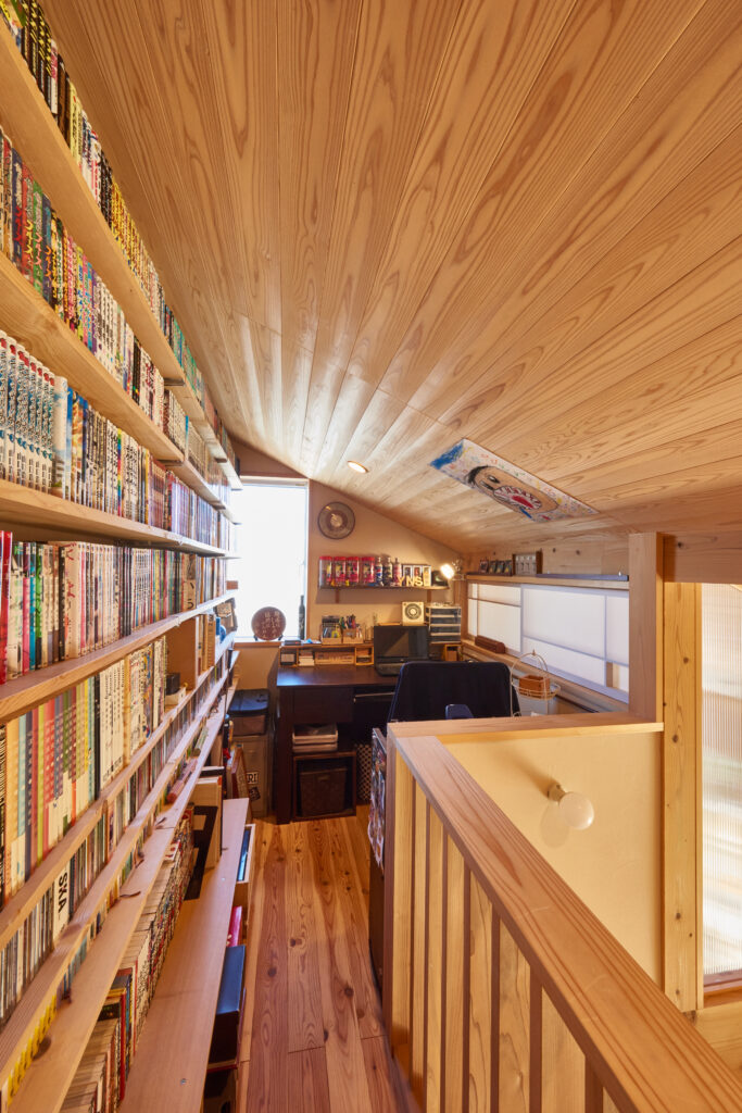 小屋裏書斎