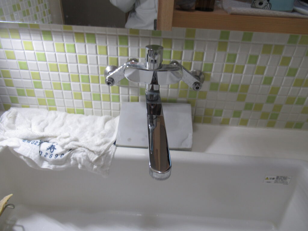 水栓部品交換