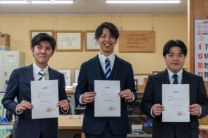 新しく入社した3人