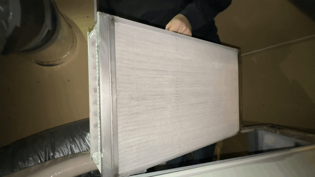 OM AIRのフィルターの写真