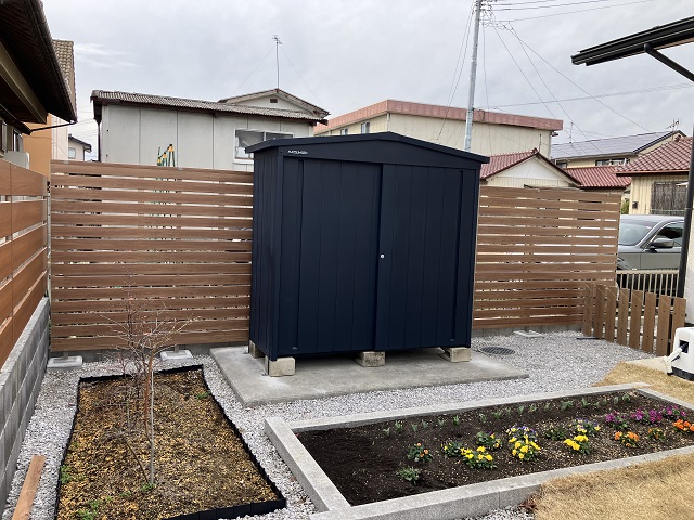 目隠しフェンス