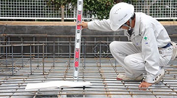 しっかり組んだ鉄筋が強靭な基礎を支える力となっています