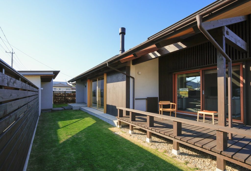 群馬県伊勢崎市で自然素材を使ったデザイン住宅を建てるなら小林建設