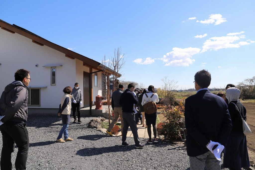 埼玉県熊谷市で薪ストーブや自然素材を使った木の家のデザインされた注文住宅を建てるなら小林建設