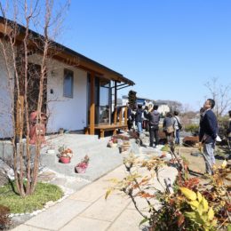 埼玉県熊谷市で薪ストーブや自然素材を使った木の家のデザインされた注文住宅を建てるなら小林建設