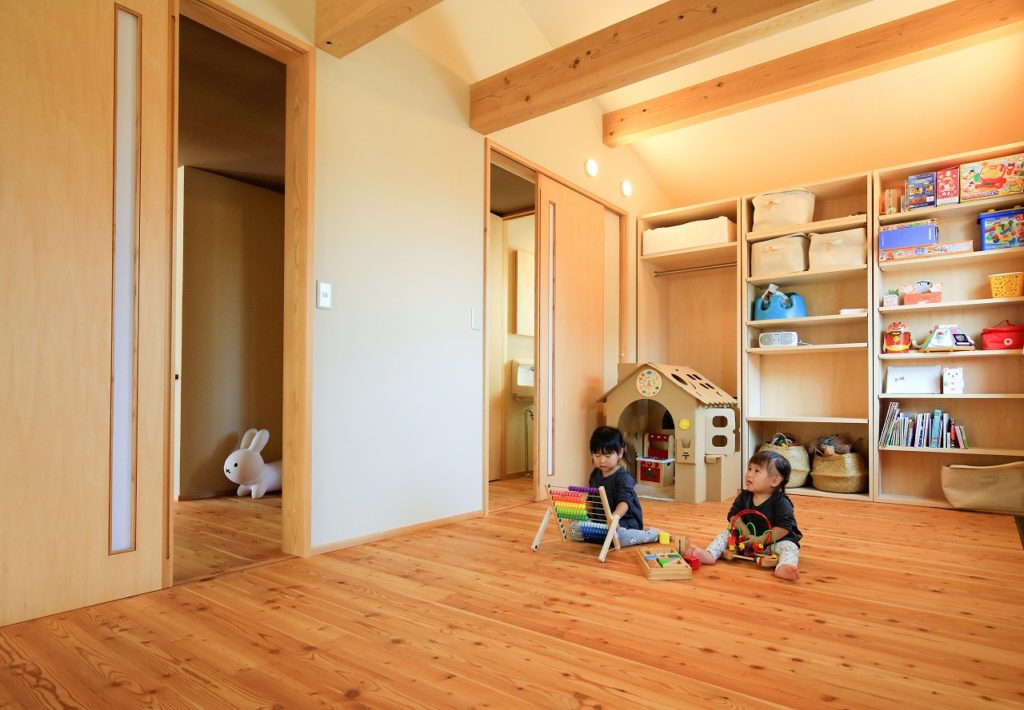群馬県前橋市でおしゃれな子供部屋のある新築住宅は小林建設