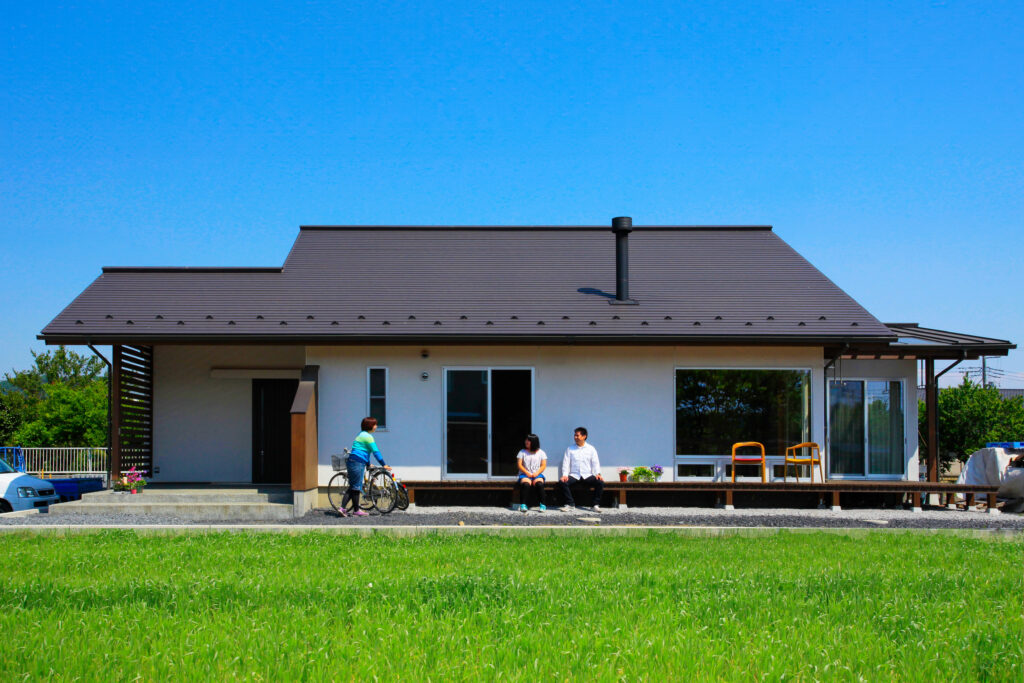 陽の栖小林建設が埼玉県行田市に建てた新築注文住宅の完成見学会の外観写真