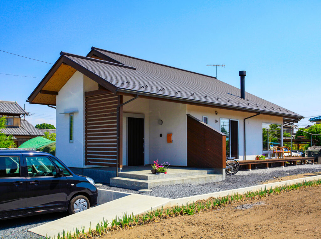 陽の栖小林建設が埼玉県行田市に建てた新築注文住宅の完成見学会の外観イメージ写真