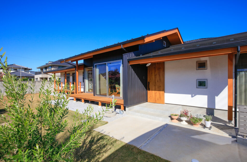 陽の栖小林建設が群馬県太田市群馬県太田市東矢島町に建てた新築注文住宅の外観イメージ写真