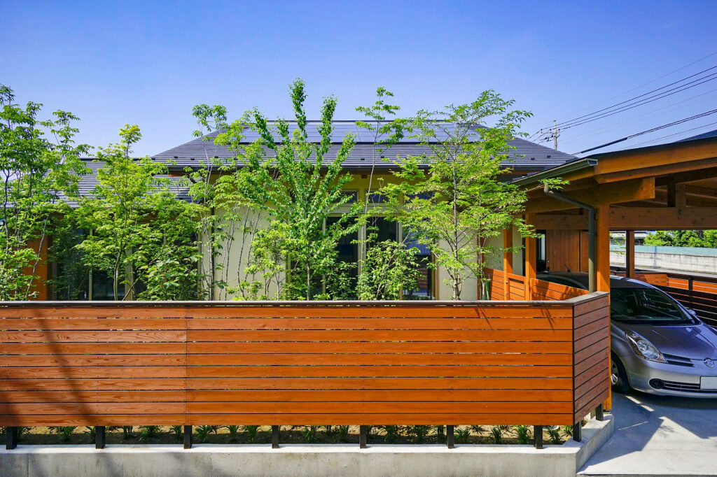 陽の栖小林建設が群馬県太田市新田嘉祢町に建てた新築注文住宅の外観イメージ写真