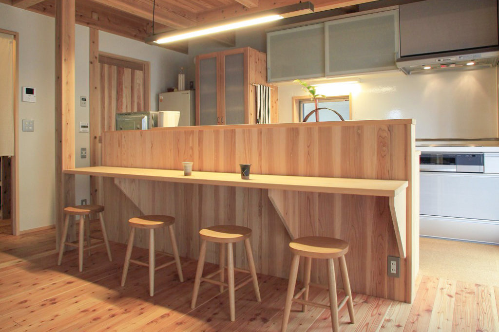 埼玉県深谷市でカウンターキッチンのある新築住宅は小林建設