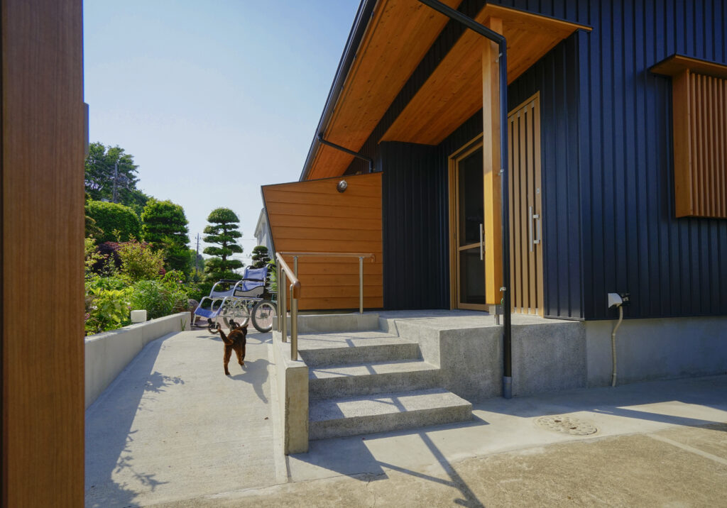 埼玉県本庄市に新築工事したスロープがある陽の栖を見学するなら小林建設