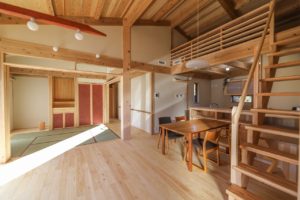 あたたかみのある木の平屋なら小林建設