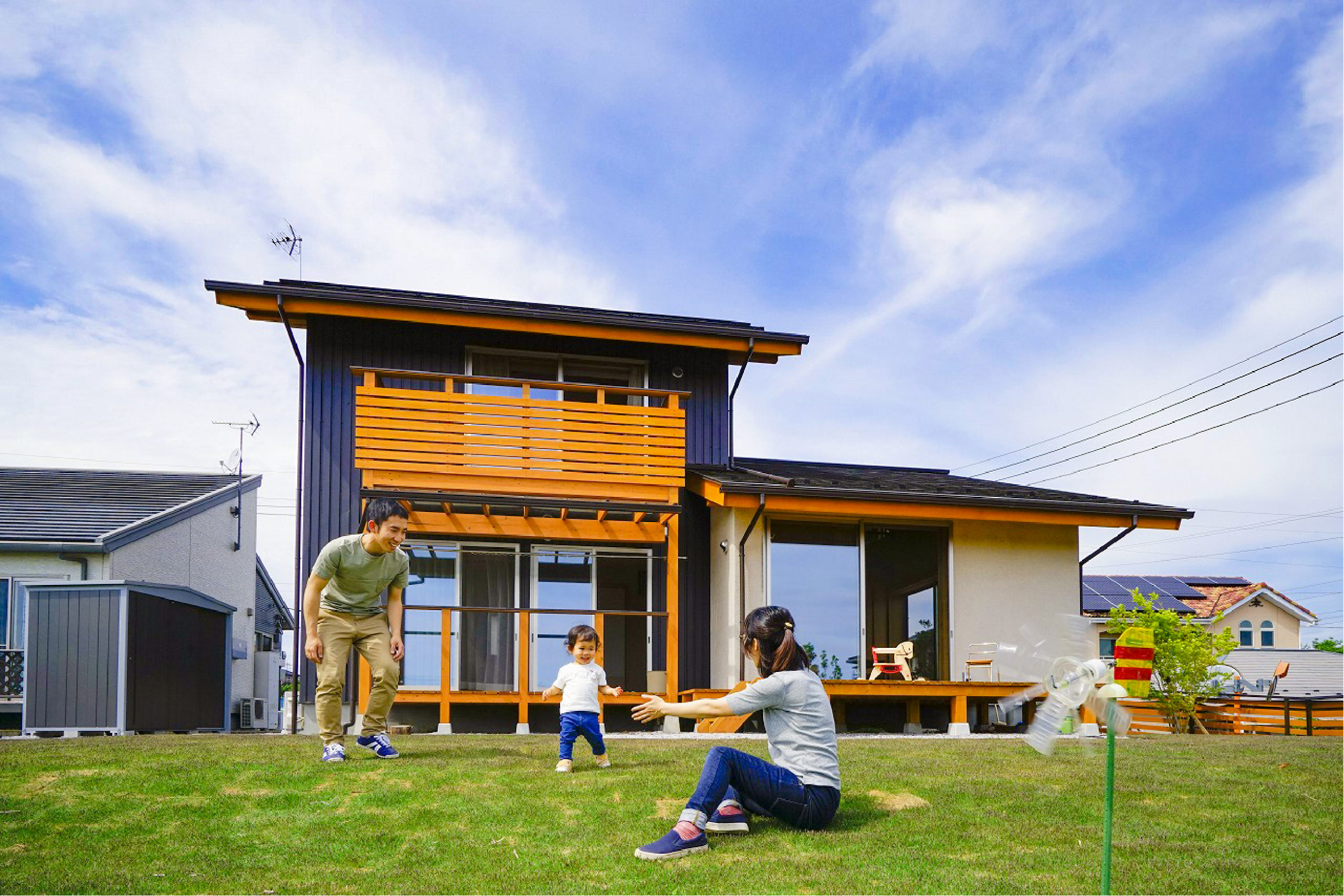 天気の良い日はみんなでお庭遊びしたくなるような家なら埼玉県本庄市の小林建設