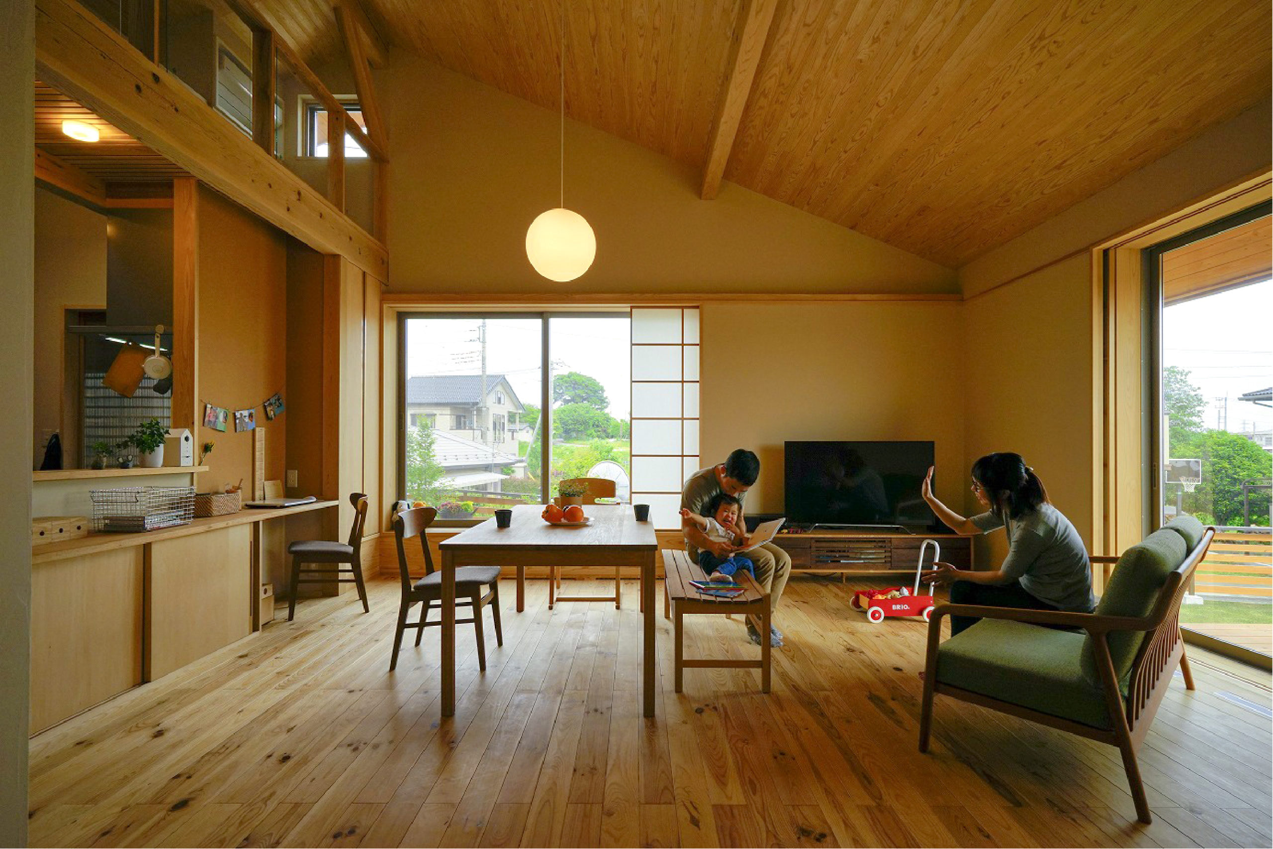 埼玉県本庄市で自然と家族も集まる居心地の良い場所のある家なら埼玉県本庄市の小林建設