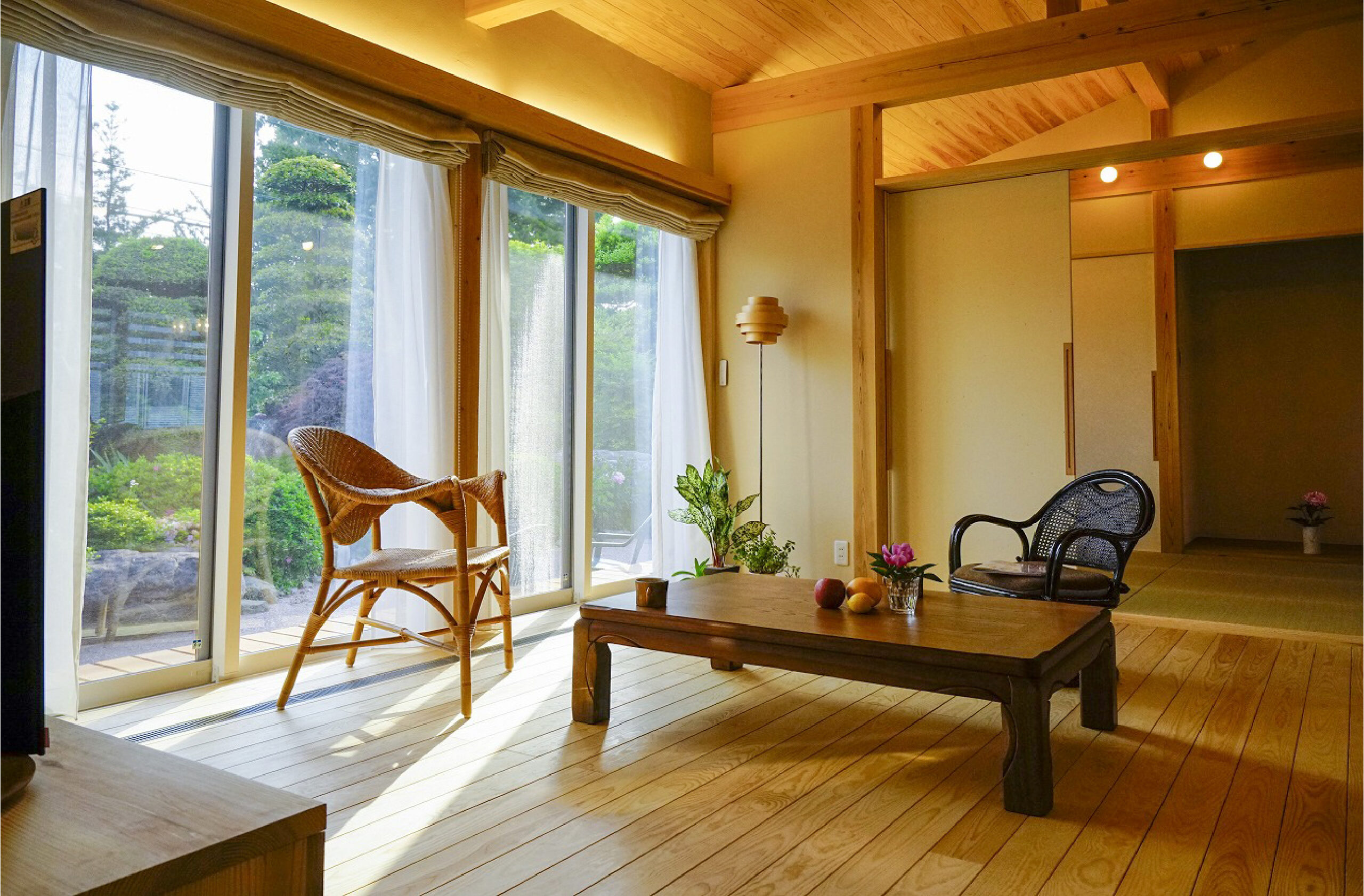 南側の窓から入り込む日差しが気持ちいい空間をつくるなら埼玉県本庄市の小林建設
