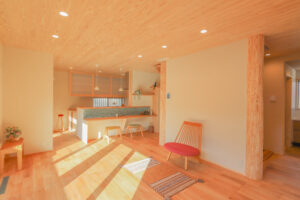 埼玉県小川町で自然素材を使った木の家を見学するなら陽の栖・小林建設｜リビング・ダイニング