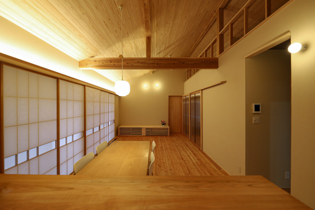 陽の栖小林建設が埼玉県行田市に建てた新築注文住宅の完成写真｜ﾀﾞｲﾆﾝｸﾞ