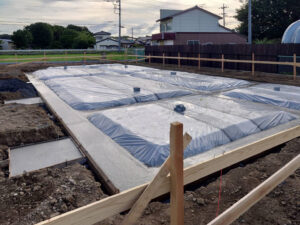 基礎工事を進めています