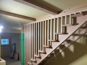 階段の取付工事が完了しました