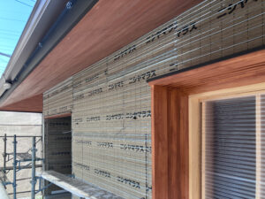 外壁の下地でラス網を施工しました