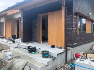 玄関ポーチに芦野石を施工しています