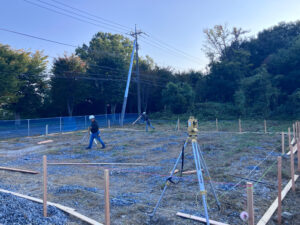 基礎の水盛りを行いました